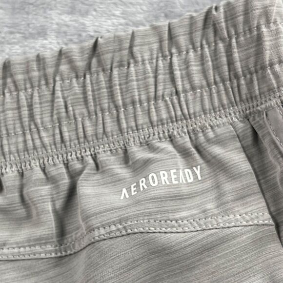 Adidas Shorts Women 2XL Heather Gray Three Stripe Woven Pacer Gym Running GT1185 - Picture 4 of 12